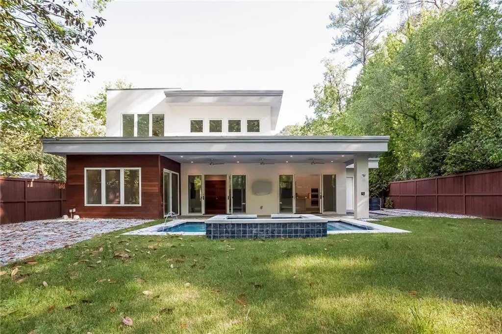 575 Windsor Parkway, Atlanta, Georgia 30342, 4 Bedrooms Bedrooms, ,4 BathroomsBathrooms,Residential,Sold,575 Windsor Parkway,5736380 575 Windsor Parkway, Atlanta, Georgia 30342, 4 Bedrooms Bedrooms, ,4 BathroomsBathrooms,Residential,Sold,575 Windsor Parkway,5736380