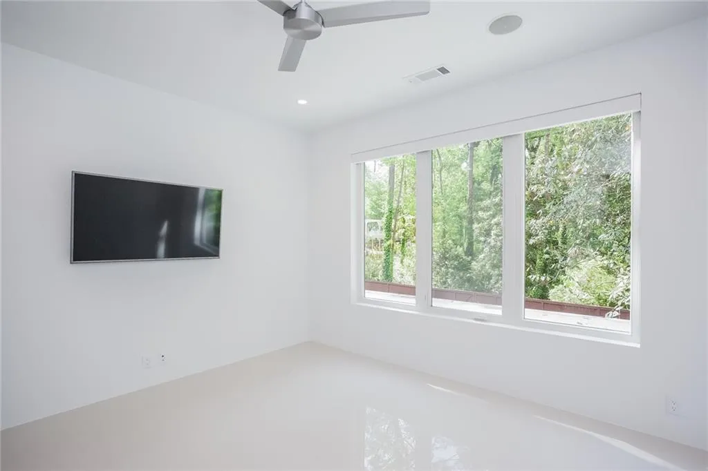 575 Windsor Parkway, Atlanta, Georgia 30342, 4 Bedrooms Bedrooms, ,4 BathroomsBathrooms,Residential,Sold,575 Windsor Parkway,5736380 575 Windsor Parkway, Atlanta, Georgia 30342, 4 Bedrooms Bedrooms, ,4 BathroomsBathrooms,Residential,Sold,575 Windsor Parkway,5736380