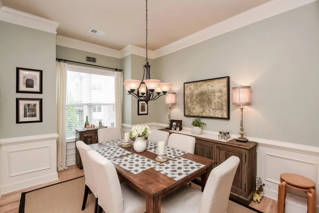 2027 Cobblestone Circle, Brookhaven, Georgia 30319, 3 Bedrooms Bedrooms, ,3 BathroomsBathrooms,Residential,Sold,2027 Cobblestone Circle,5584503