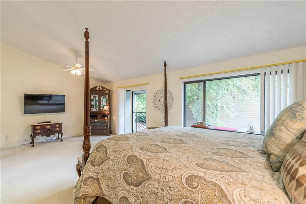 74 Goldrush Circle, Sandy Springs, Georgia 30328, 3 Bedrooms Bedrooms, ,3 BathroomsBathrooms,Residential,Sold,74 Goldrush Circle,6605278