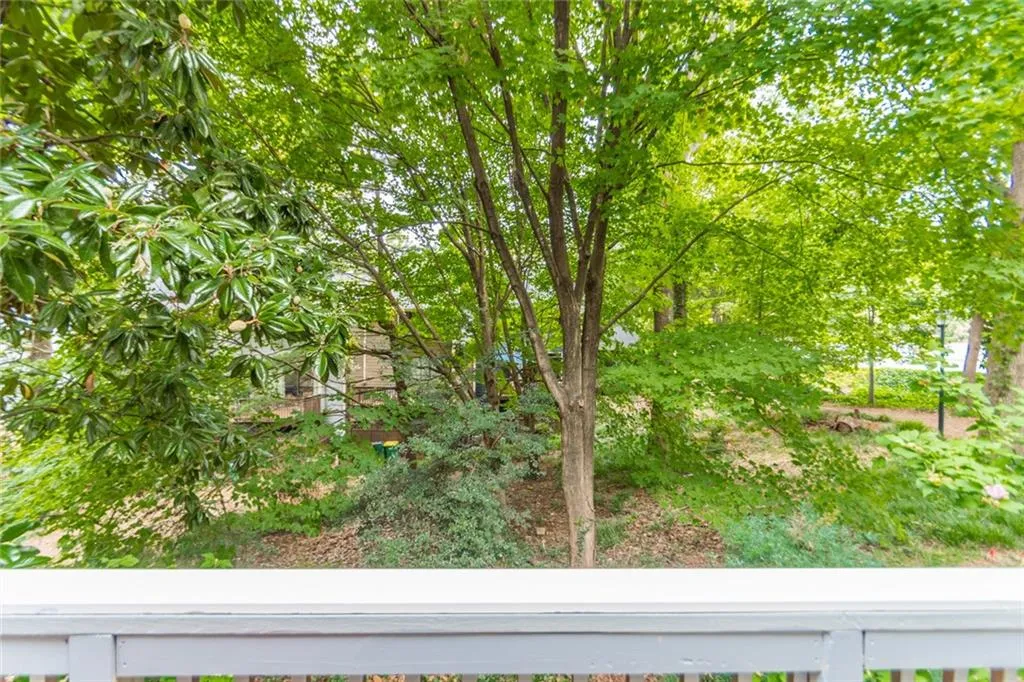 74 Goldrush Circle, Sandy Springs, Georgia 30328, 3 Bedrooms Bedrooms, ,3 BathroomsBathrooms,Residential,Sold,74 Goldrush Circle,6605278