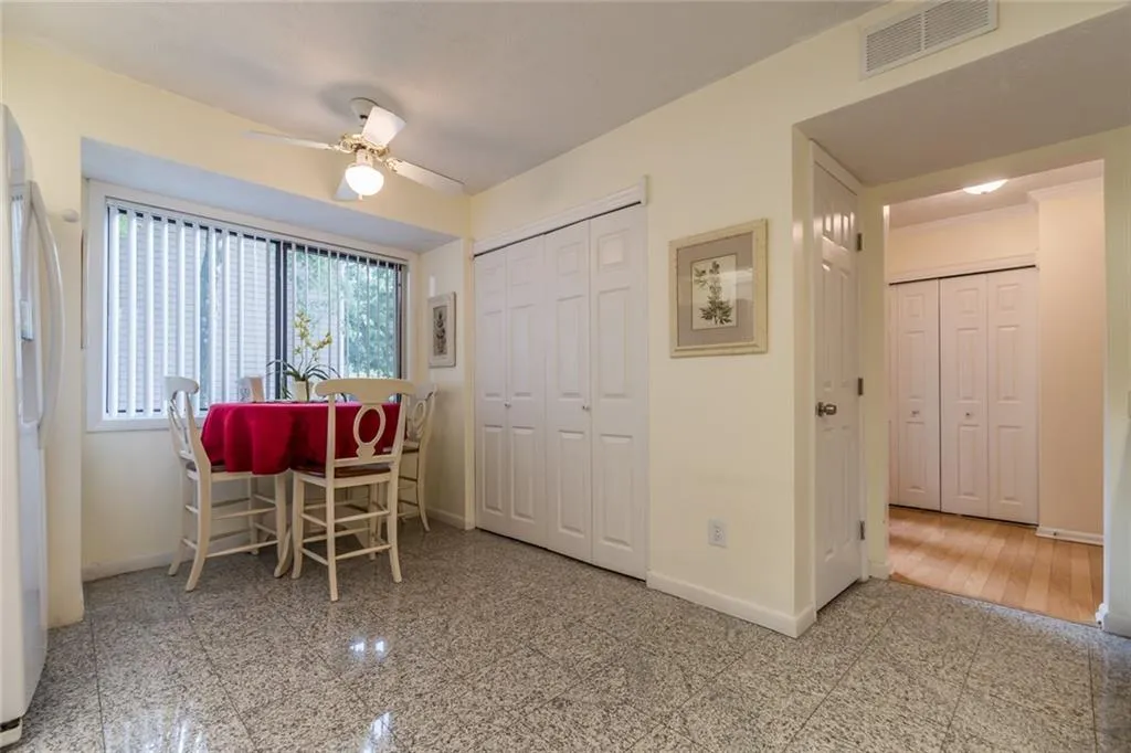 74 Goldrush Circle, Sandy Springs, Georgia 30328, 3 Bedrooms Bedrooms, ,3 BathroomsBathrooms,Residential,Sold,74 Goldrush Circle,6605278