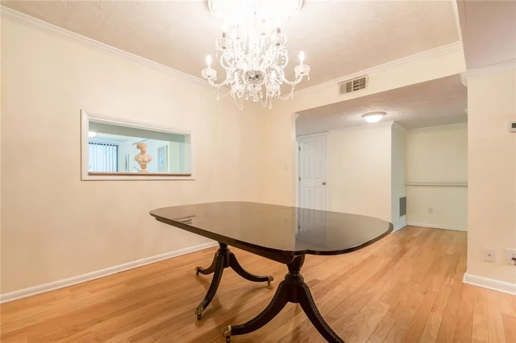 74 Goldrush Circle, Sandy Springs, Georgia 30328, 3 Bedrooms Bedrooms, ,3 BathroomsBathrooms,Residential,Sold,74 Goldrush Circle,6605278