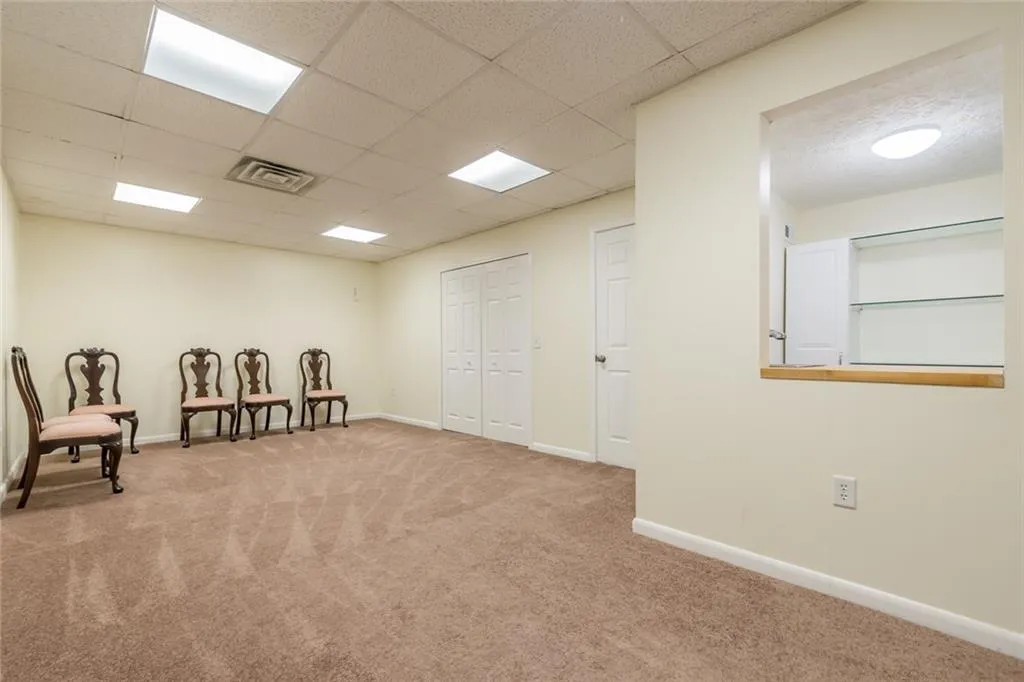 74 Goldrush Circle, Sandy Springs, Georgia 30328, 3 Bedrooms Bedrooms, ,3 BathroomsBathrooms,Residential,Sold,74 Goldrush Circle,6605278