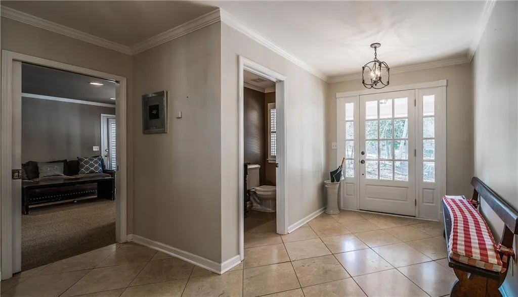 5245 Kenbrook Way, Sandy Springs, Georgia 30327, 4 Bedrooms Bedrooms, ,3 BathroomsBathrooms,Residential,Sold,5245 Kenbrook Way,5943699