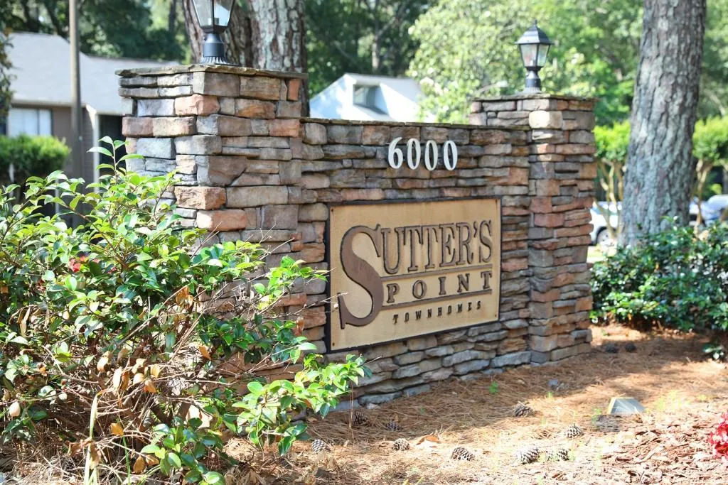 96 Goldrush Circle Unit 96, Sandy Springs, Georgia 30328, 3 Bedrooms Bedrooms, ,3 BathroomsBathrooms,Residential,Sold,96 Goldrush Circle Unit 96,7225241