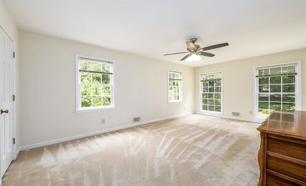 7630 Nesbitt Ferry Road, Sandy Springs, Georgia 30350, 4 Bedrooms Bedrooms, ,3 BathroomsBathrooms,Residential,Sold,7630 Nesbitt Ferry Road,7073256