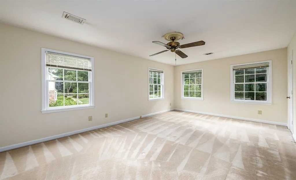 7630 Nesbitt Ferry Road, Sandy Springs, Georgia 30350, 4 Bedrooms Bedrooms, ,3 BathroomsBathrooms,Residential,Sold,7630 Nesbitt Ferry Road,7073256