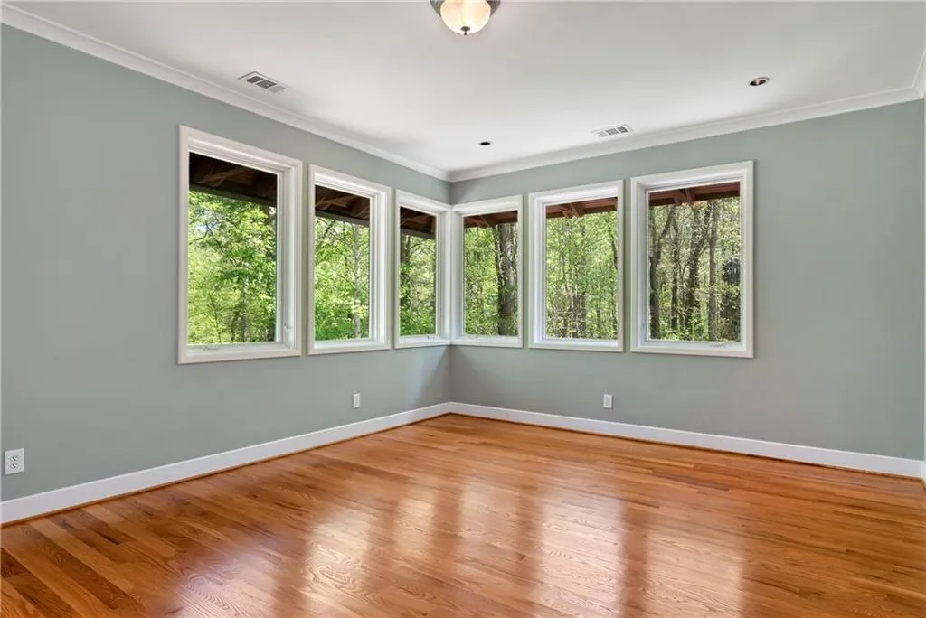 6960 Riverside Drive, Atlanta, Georgia 30328, 4 Bedrooms Bedrooms, ,3 BathroomsBathrooms,Residential,For Sale,6960 Riverside Drive,7754737