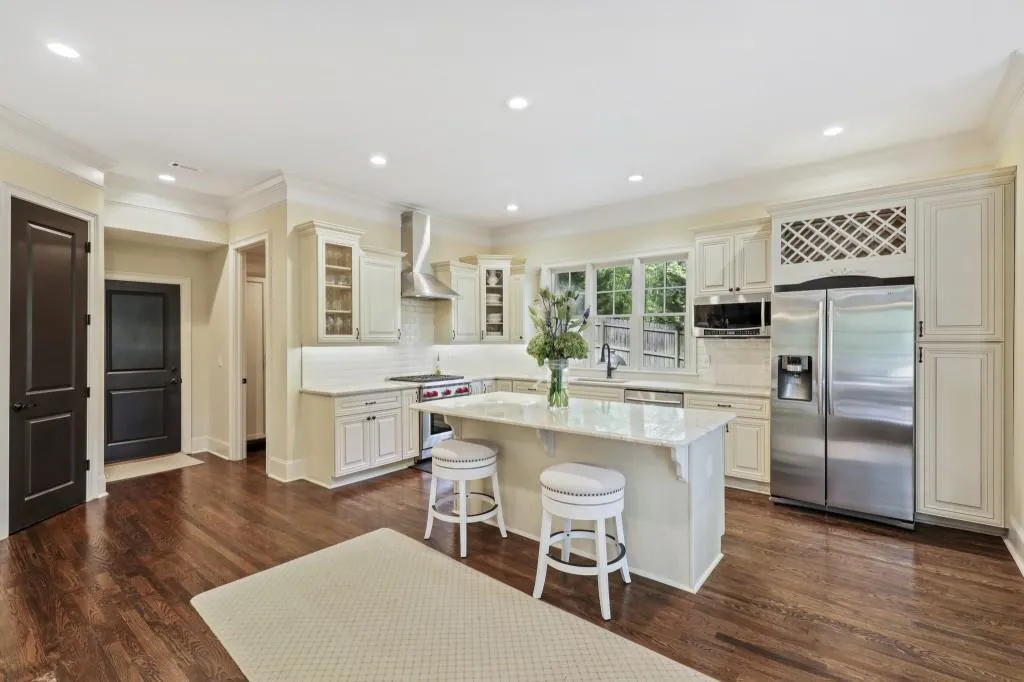4805 Northway Drive, Atlanta, Georgia 30342, 5 Bedrooms Bedrooms, ,4 BathroomsBathrooms,Residential,Sold,4805 Northway Drive,6882662