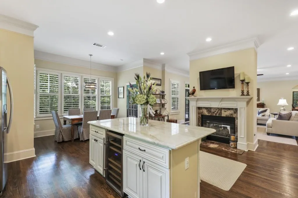 4805 Northway Drive, Atlanta, Georgia 30342, 5 Bedrooms Bedrooms, ,4 BathroomsBathrooms,Residential,Sold,4805 Northway Drive,6882662