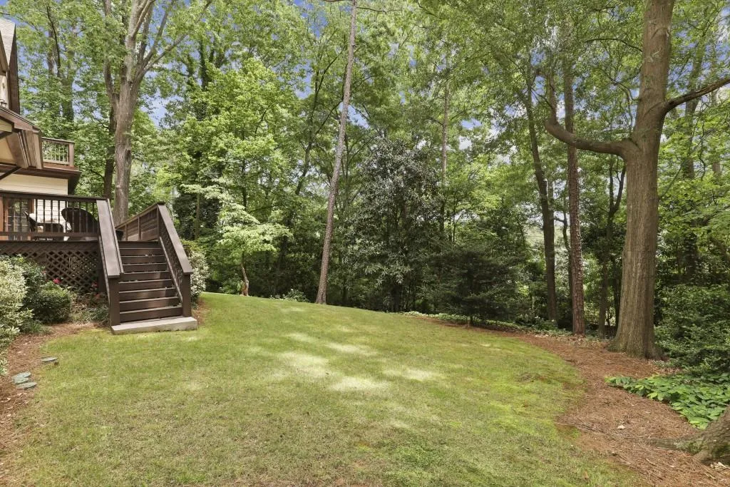 4805 Northway Drive, Atlanta, Georgia 30342, 5 Bedrooms Bedrooms, ,4 BathroomsBathrooms,Residential,Sold,4805 Northway Drive,6882662