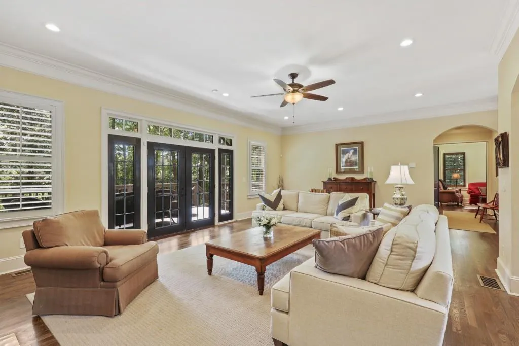 4805 Northway Drive, Atlanta, Georgia 30342, 5 Bedrooms Bedrooms, ,4 BathroomsBathrooms,Residential,Sold,4805 Northway Drive,6882662