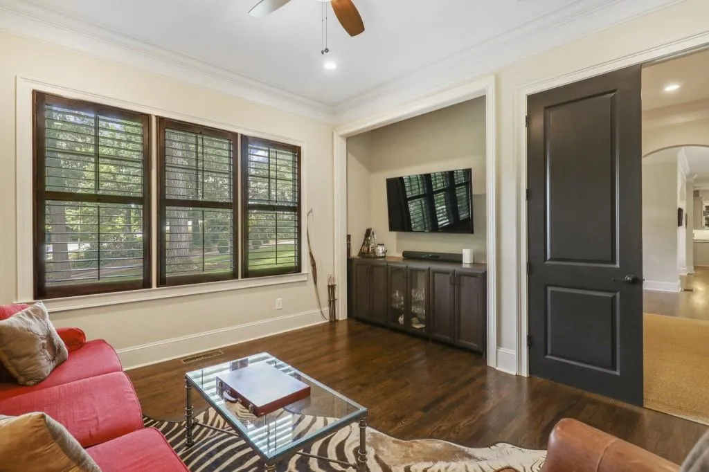 4805 Northway Drive, Atlanta, Georgia 30342, 5 Bedrooms Bedrooms, ,4 BathroomsBathrooms,Residential,Sold,4805 Northway Drive,6882662