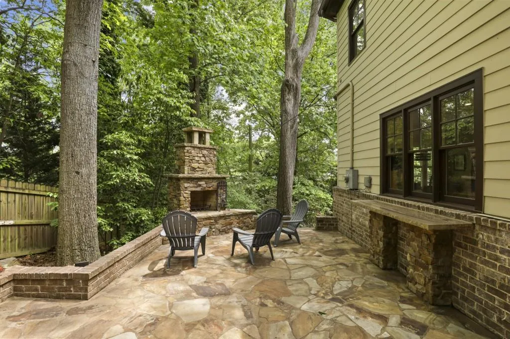 4805 Northway Drive, Atlanta, Georgia 30342, 5 Bedrooms Bedrooms, ,4 BathroomsBathrooms,Residential,Sold,4805 Northway Drive,6882662