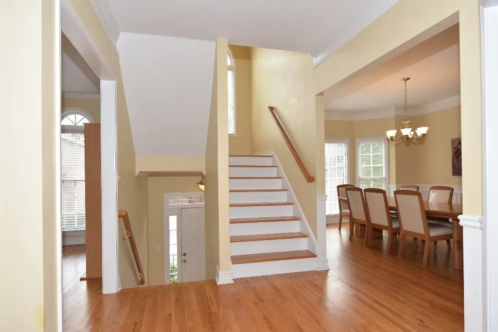 7310 Village Creek Trace, Sandy Springs, Georgia 30328, 4 Bedrooms Bedrooms, ,3 BathroomsBathrooms,Residential,Sold,7310 Village Creek Trace,5584460