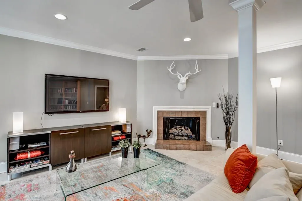 6480 River Chase Circle, Atlanta, Georgia 30328, 6 Bedrooms Bedrooms, ,6 BathroomsBathrooms,Residential,Sold,6480 River Chase Circle,5979264