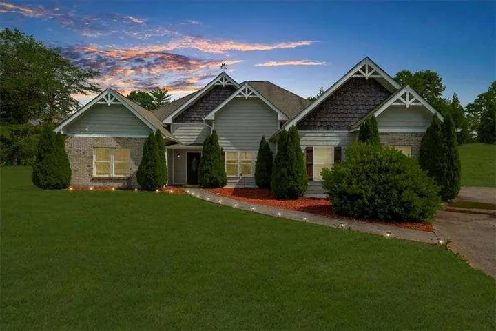 79 Hampton Hills Lane, Cleveland, Georgia 30528