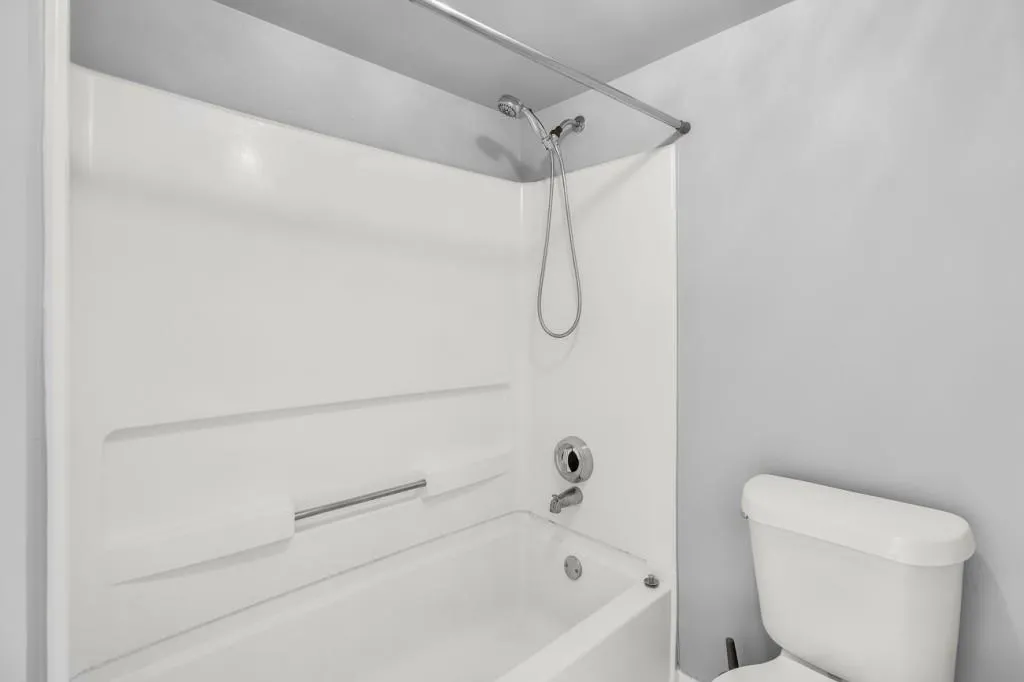 795 Hammond Drive Unit 1405, Atlanta, Georgia 30328, 1 Bedroom Bedrooms, ,1 BathroomBathrooms,Residential,For Sale,795 Hammond Drive Unit 1405,7760120