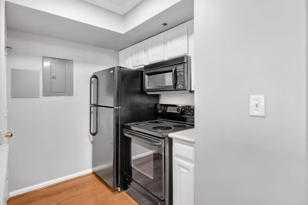 795 Hammond Drive Unit 1405, Atlanta, Georgia 30328, 1 Bedroom Bedrooms, ,1 BathroomBathrooms,Residential,For Sale,795 Hammond Drive Unit 1405,7760120
