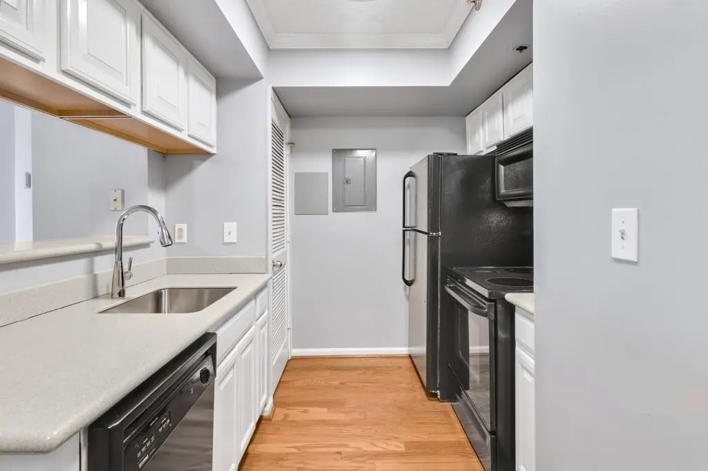 795 Hammond Drive Unit 1405, Atlanta, Georgia 30328, 1 Bedroom Bedrooms, ,1 BathroomBathrooms,Residential,For Sale,795 Hammond Drive Unit 1405,7760120