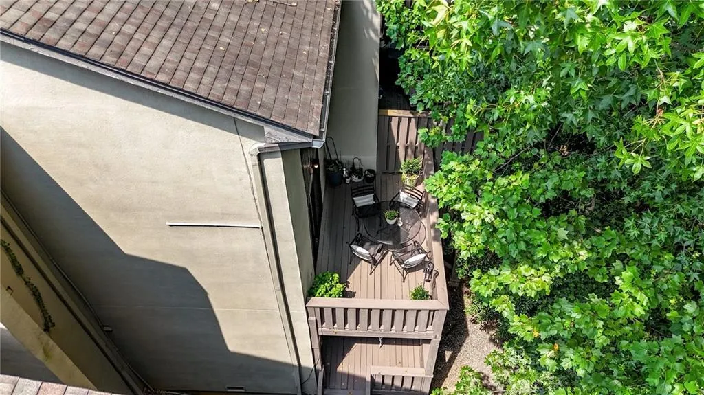 Exterior view of a shingled roof