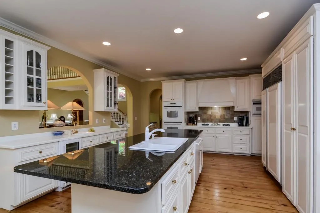 8050 Monticello Drive, Sandy Springs, Georgia 30350, 5 Bedrooms Bedrooms, ,5 BathroomsBathrooms,Residential,Sold,8050 Monticello Drive,5683277