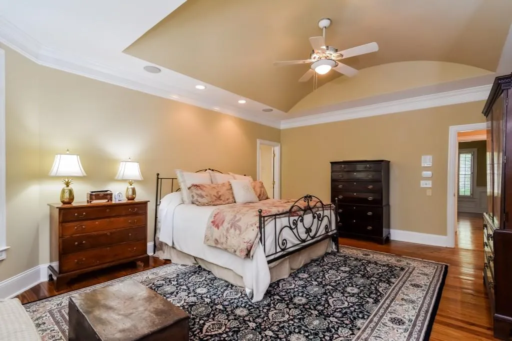 8050 Monticello Drive, Sandy Springs, Georgia 30350, 5 Bedrooms Bedrooms, ,5 BathroomsBathrooms,Residential,Sold,8050 Monticello Drive,5683277