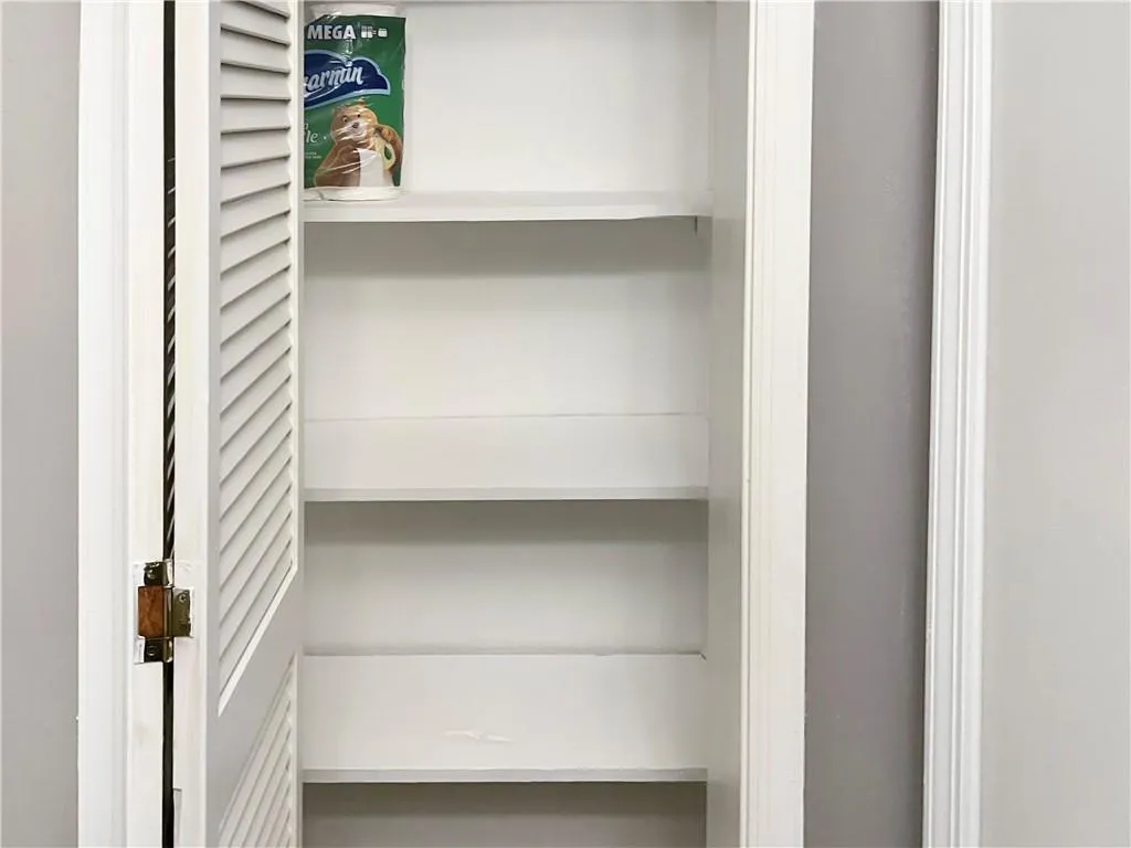 475 Mount Vernon Highway Ne Unit B216, Sandy Springs, Georgia 30328, 1 Bedroom Bedrooms, ,1 BathroomBathrooms,Residential,Sold,475 Mount Vernon Highway Ne Unit B216,7200112