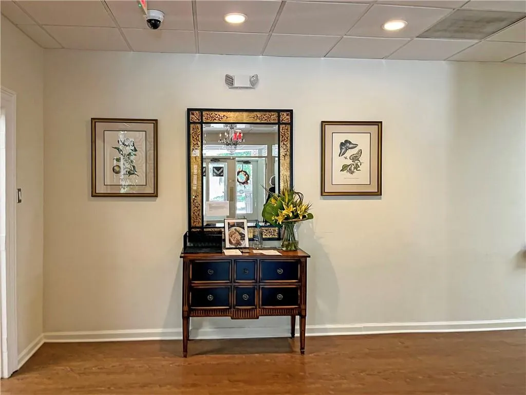 475 Mount Vernon Highway Ne Unit B216, Sandy Springs, Georgia 30328, 1 Bedroom Bedrooms, ,1 BathroomBathrooms,Residential,Sold,475 Mount Vernon Highway Ne Unit B216,7200112