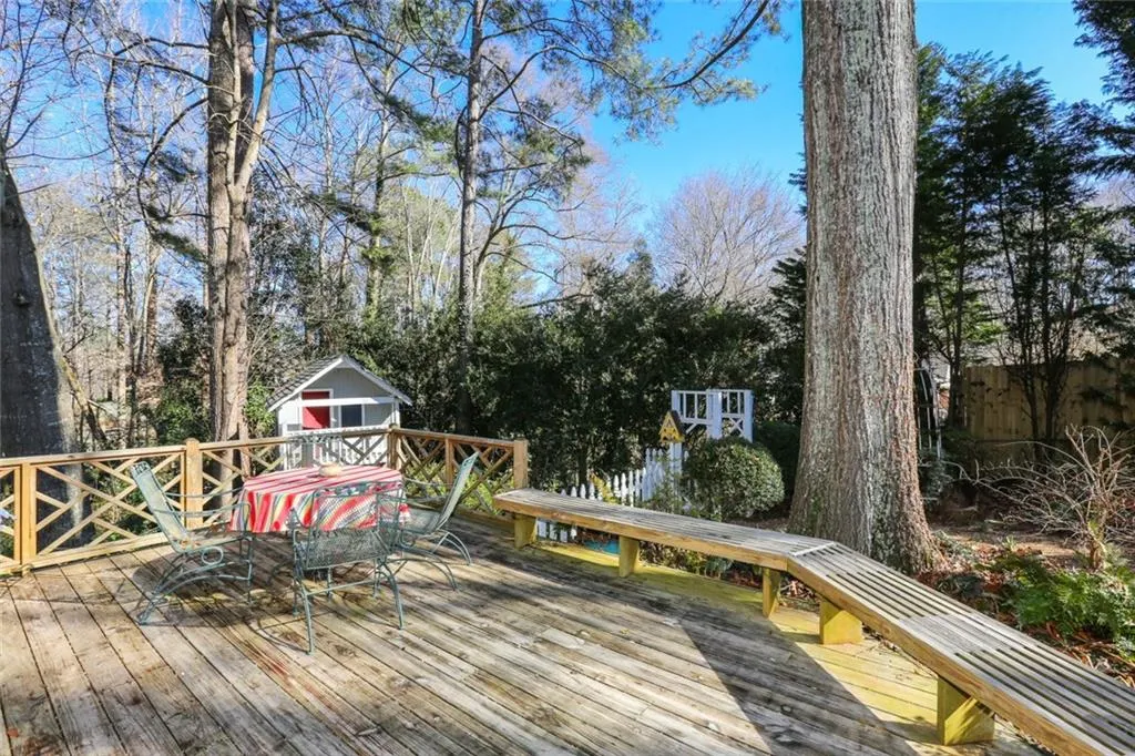 4865 Longchamps Drive, Sandy Springs, Georgia 30319, 4 Bedrooms Bedrooms, ,4 BathroomsBathrooms,Residential,Sold,4865 Longchamps Drive,5964238