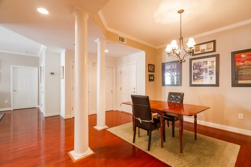 50 Biscayne Drive Nw Unit 5108, Atlanta, Georgia 30309, 2 Bedrooms Bedrooms, ,2 BathroomsBathrooms,Residential,Sold,50 Biscayne Drive Nw Unit 5108,5706288