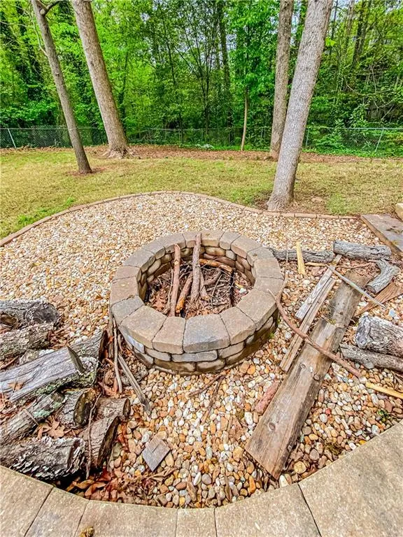 620 Spalding Drive, Sandy Springs, Georgia 30328, 3 Bedrooms Bedrooms, ,3 BathroomsBathrooms,Residential,Sold,620 Spalding Drive,7079164