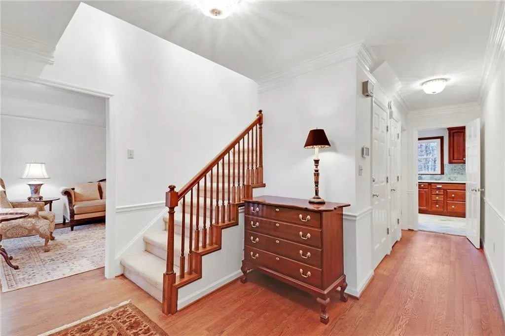 7105 Glenridge Dr, Sandy Springs, Georgia 30328, 4 Bedrooms Bedrooms, ,3 BathroomsBathrooms,Residential,Sold,7105 Glenridge Dr,6840399