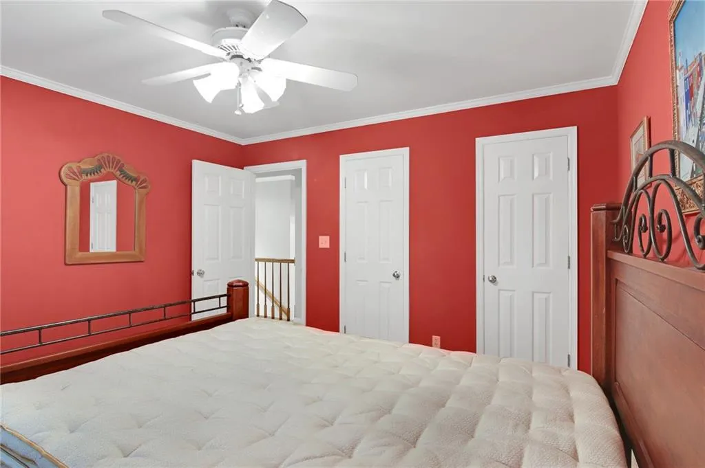 7105 Glenridge Dr, Sandy Springs, Georgia 30328, 4 Bedrooms Bedrooms, ,3 BathroomsBathrooms,Residential,Sold,7105 Glenridge Dr,6840399