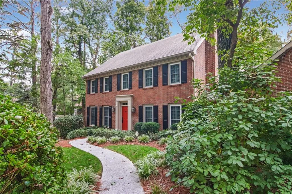 7105 Glenridge Dr, Sandy Springs, Georgia 30328, 4 Bedrooms Bedrooms, ,3 BathroomsBathrooms,Residential,Sold,7105 Glenridge Dr,6840399