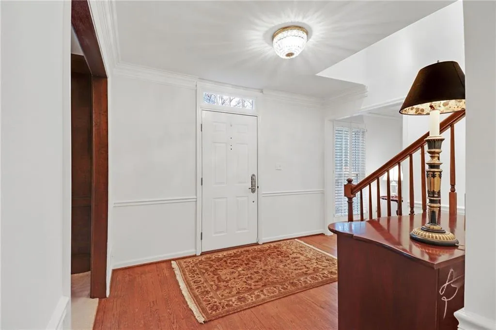 7105 Glenridge Dr, Sandy Springs, Georgia 30328, 4 Bedrooms Bedrooms, ,3 BathroomsBathrooms,Residential,Sold,7105 Glenridge Dr,6840399