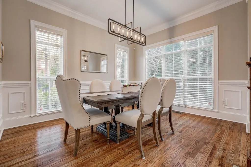 5448 Glenridge View, Atlanta, Georgia 30342, 3 Bedrooms Bedrooms, ,3 BathroomsBathrooms,Residential,Sold,5448 Glenridge View,6857953