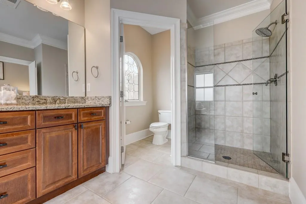 5448 Glenridge View, Atlanta, Georgia 30342, 3 Bedrooms Bedrooms, ,3 BathroomsBathrooms,Residential,Sold,5448 Glenridge View,6857953