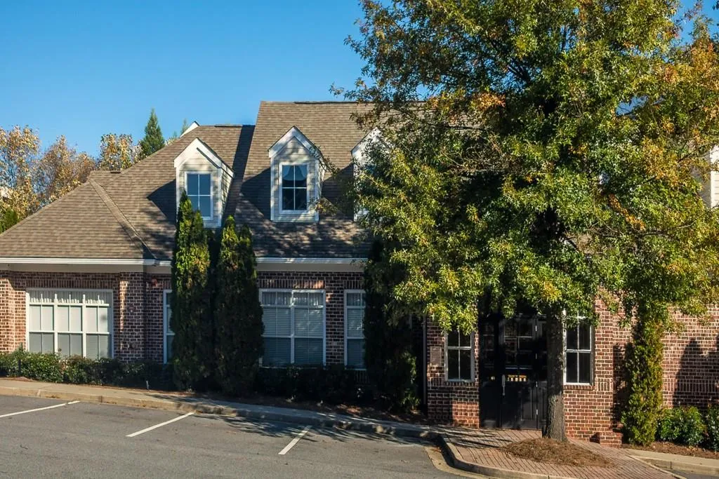 5448 Glenridge View, Atlanta, Georgia 30342, 3 Bedrooms Bedrooms, ,3 BathroomsBathrooms,Residential,Sold,5448 Glenridge View,6857953