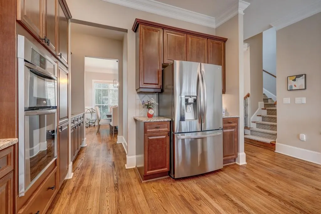 5448 Glenridge View, Atlanta, Georgia 30342, 3 Bedrooms Bedrooms, ,3 BathroomsBathrooms,Residential,Sold,5448 Glenridge View,6857953