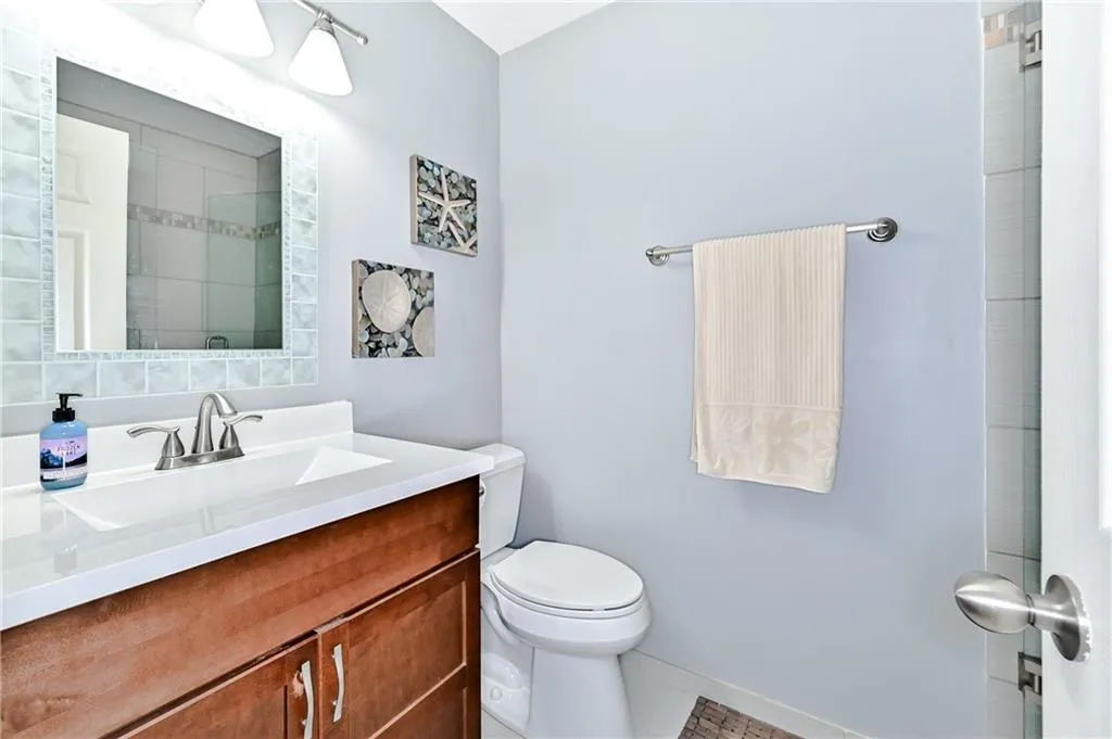 6900 Roswell Road Unit A4, Sandy Springs, Georgia 30328, 2 Bedrooms Bedrooms, ,2 BathroomsBathrooms,Residential,Sold,6900 Roswell Road Unit A4,6717615