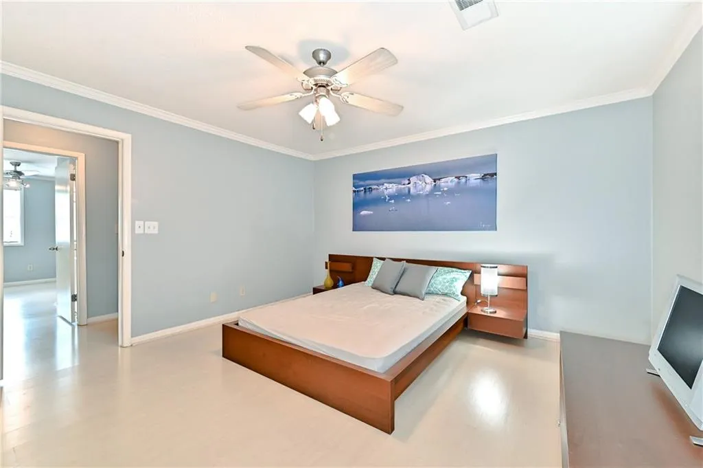 6900 Roswell Road Unit A4, Sandy Springs, Georgia 30328, 2 Bedrooms Bedrooms, ,2 BathroomsBathrooms,Residential,Sold,6900 Roswell Road Unit A4,6717615