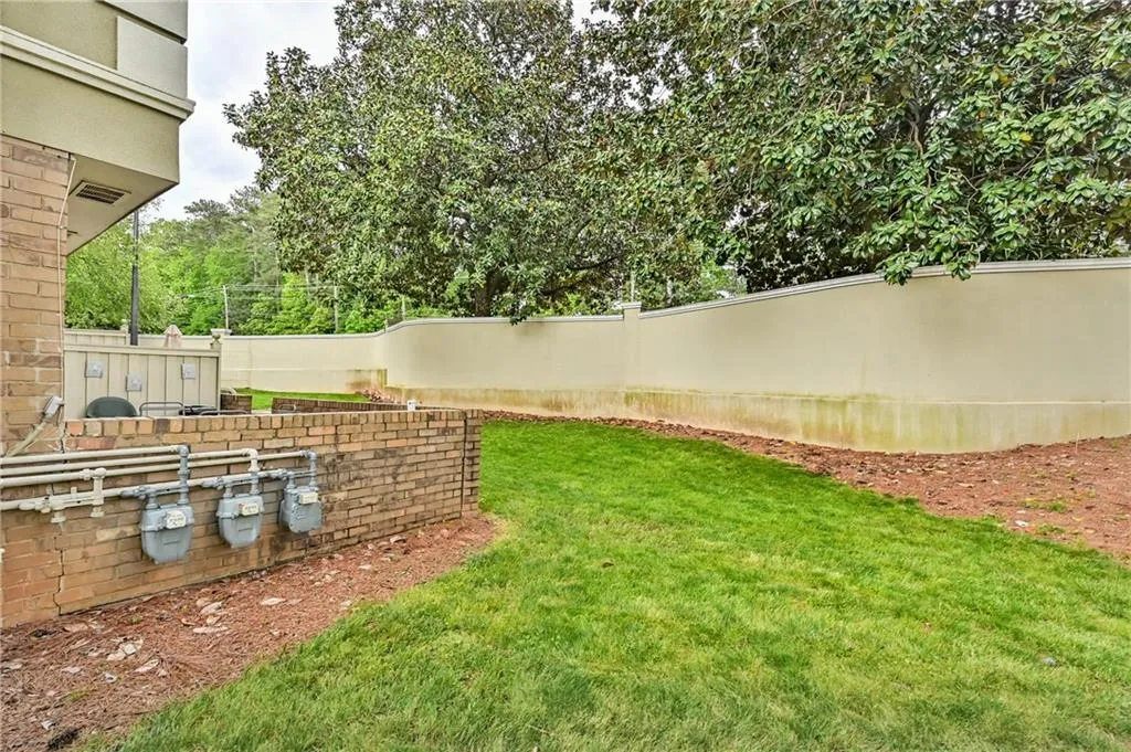 6900 Roswell Road Unit A4, Sandy Springs, Georgia 30328, 2 Bedrooms Bedrooms, ,2 BathroomsBathrooms,Residential,Sold,6900 Roswell Road Unit A4,6717615