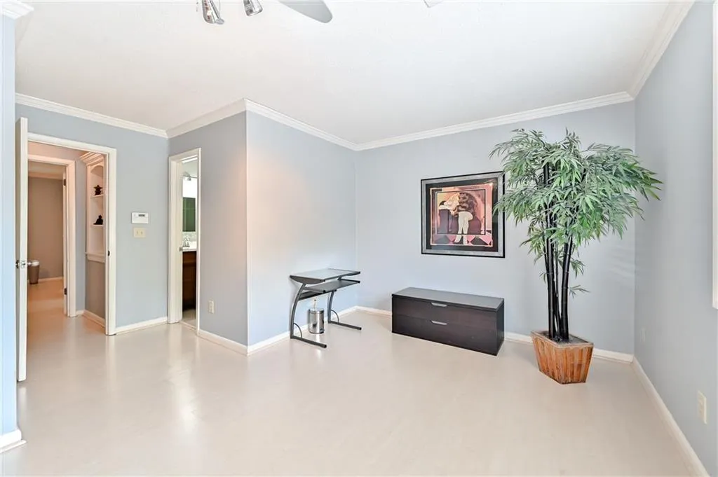 6900 Roswell Road Unit A4, Sandy Springs, Georgia 30328, 2 Bedrooms Bedrooms, ,2 BathroomsBathrooms,Residential,Sold,6900 Roswell Road Unit A4,6717615