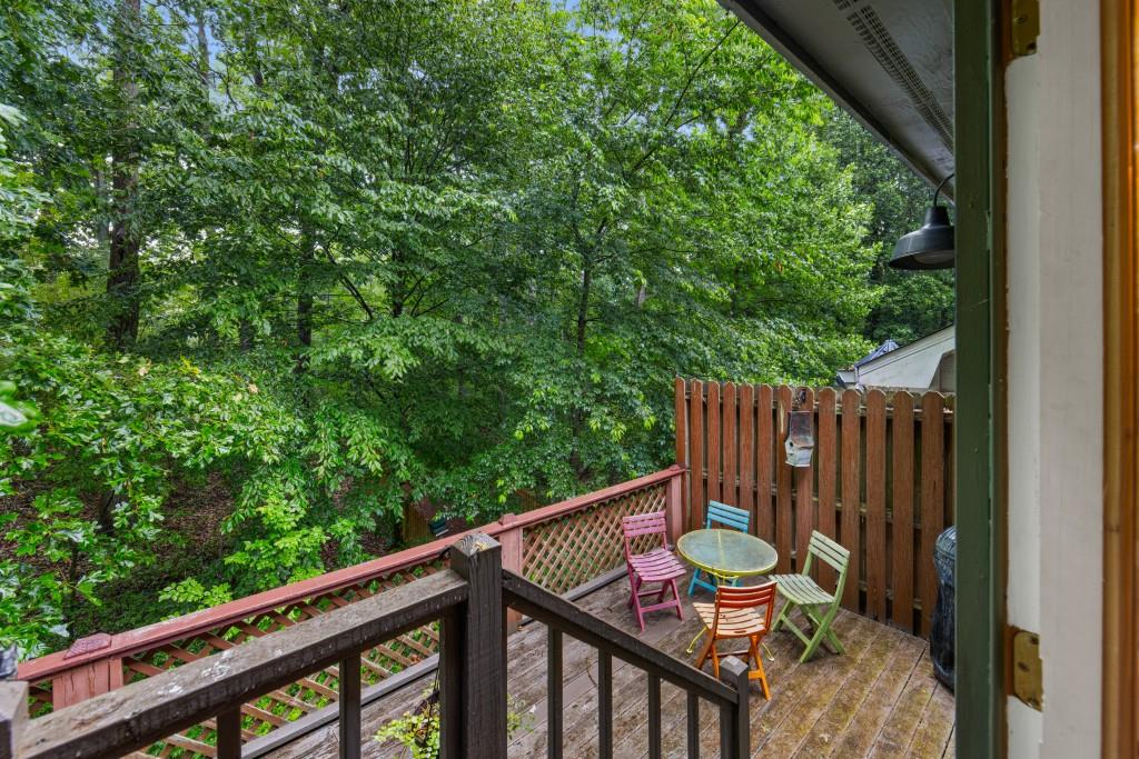 100 Brantley Road, Sandy Springs, Georgia 30350, 3 Bedrooms Bedrooms, ,2 BathroomsBathrooms,Residential,Sold,100 Brantley Road,7285866