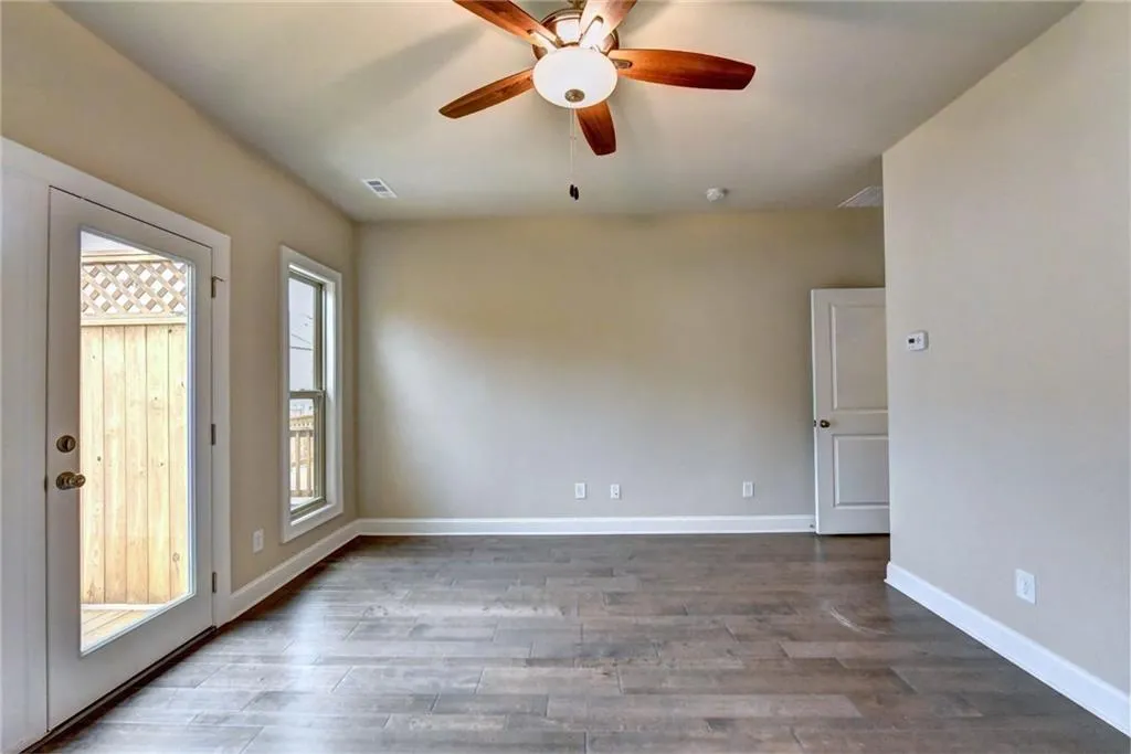 4247 Deming Circle, Atlanta, Georgia 30342, 2 Bedrooms Bedrooms, ,2 BathroomsBathrooms,Residential,Sold,4247 Deming Circle,5953355