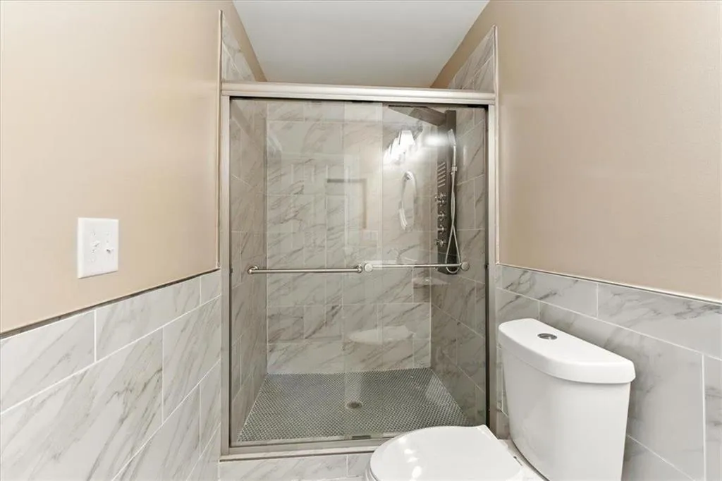 142 Hutton Place, Atlanta, Georgia 30318, 2 Bedrooms Bedrooms, ,2 BathroomsBathrooms,Residential,For Sale,142 Hutton Place,7634809