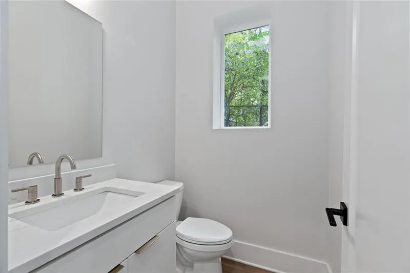 1186b Francis Street Nw, Atlanta, Georgia 30318, ,Residential Income,For Sale,1186b Francis Street Nw,7667605