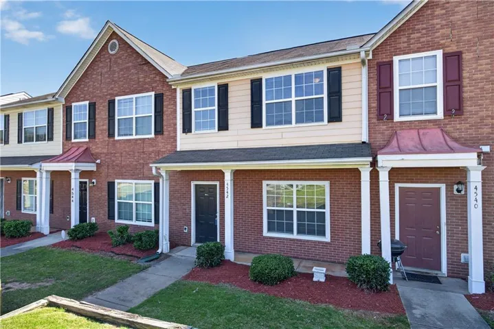 4542 Parkview Square, Atlanta, Georgia 30349